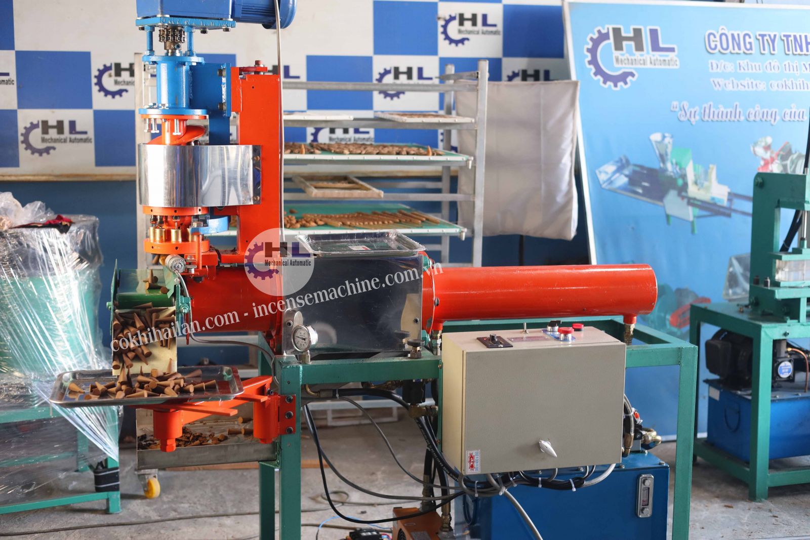 FULL AUTOMATIC HYDRAULIC CONE INCENSE MAKING MACHINE